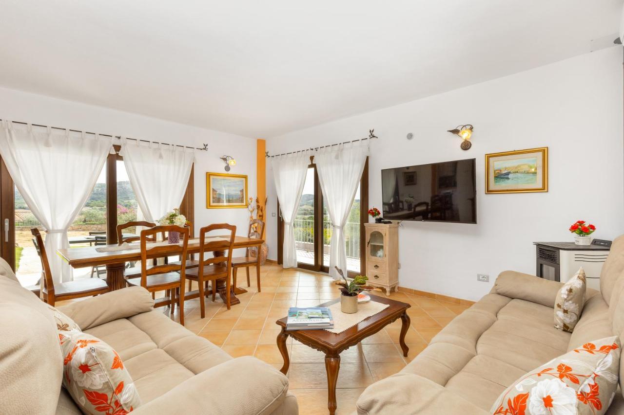 Villa Tomaso Arzachena Bagian luar foto